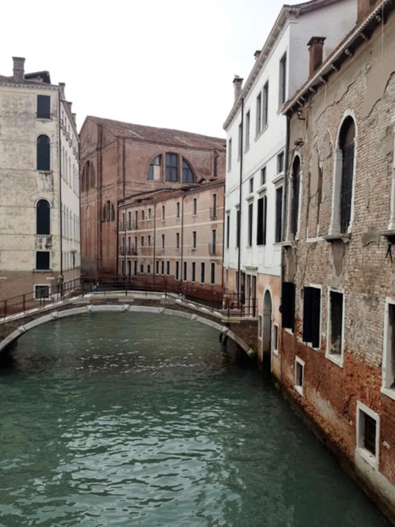 La Gondola Canal View
