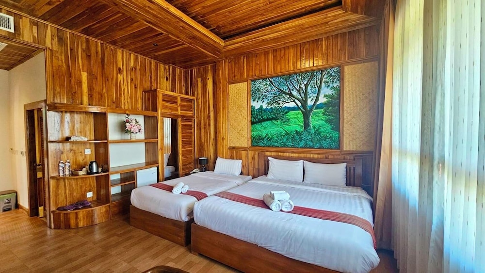 Kum-Chan House Hotel