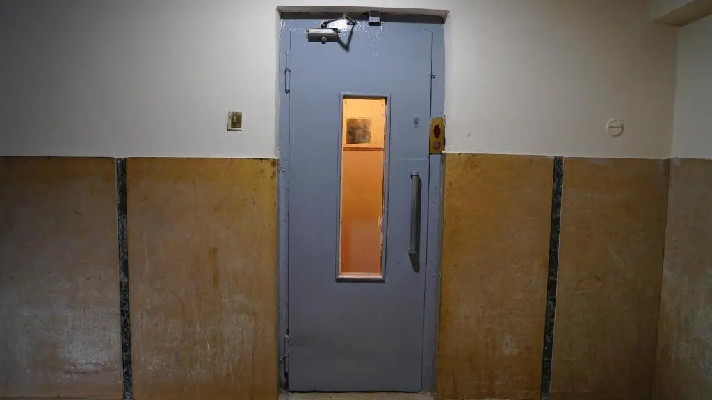 Spacious 2 Bedroom Apt Viewing the Holy Nile