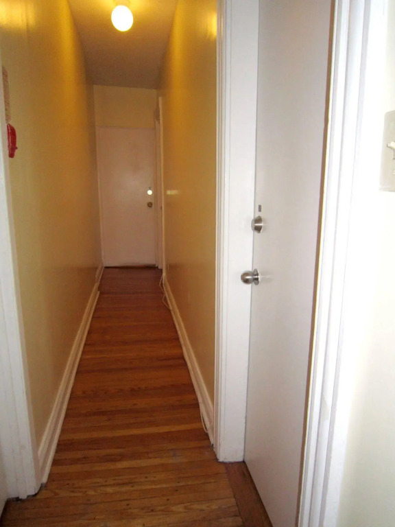 Spadina 11 Guesthouse