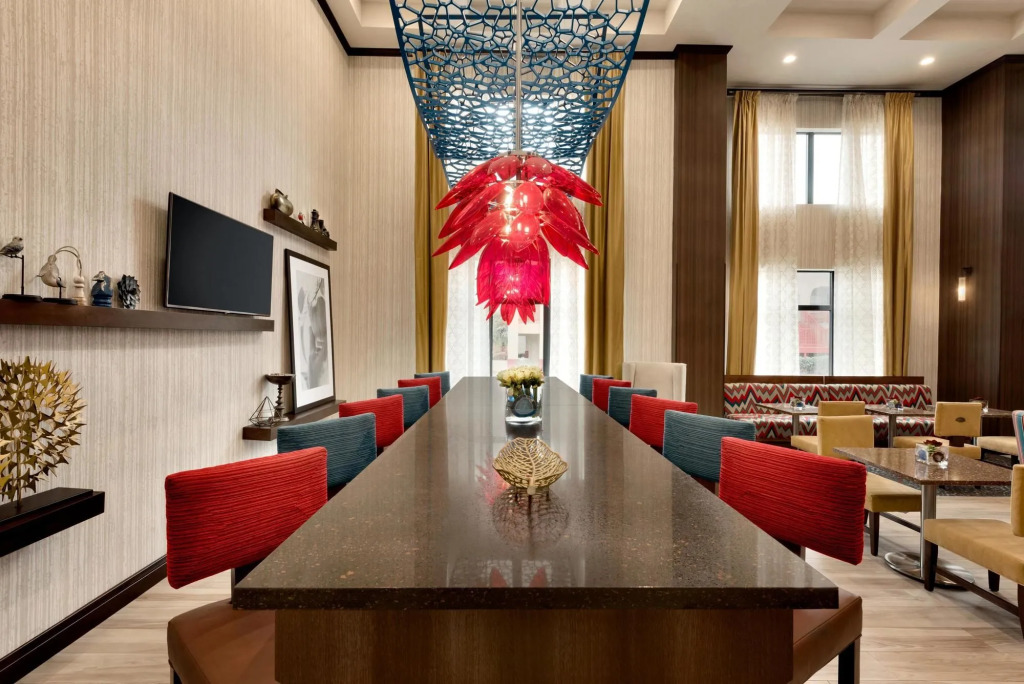 Hampton Inn and Suites Monroe
