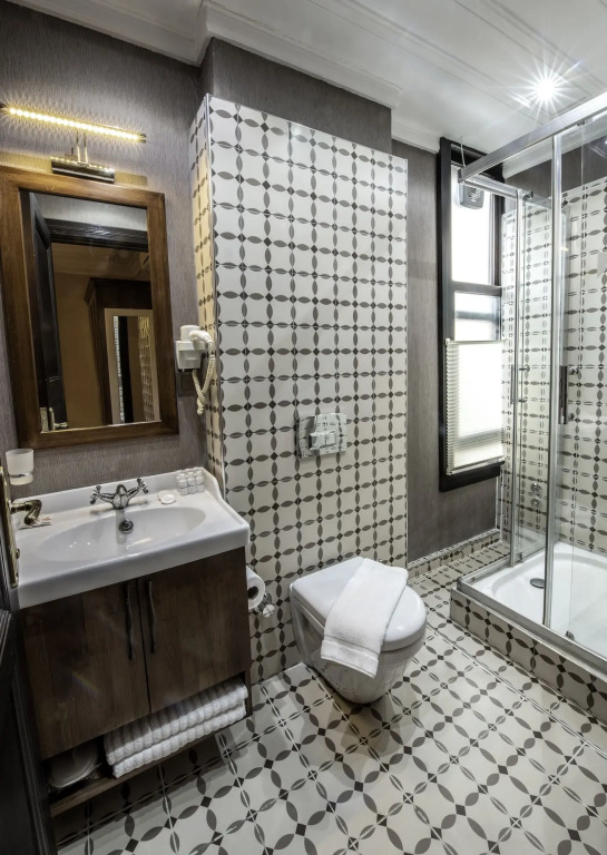 Mezzo Hotel