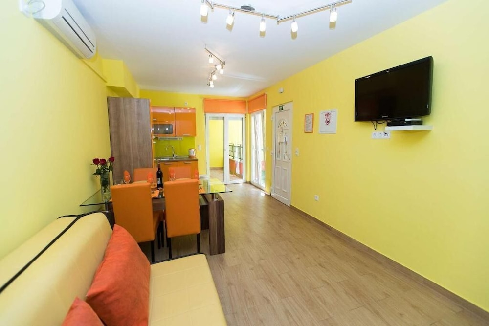 Apartments Maslina