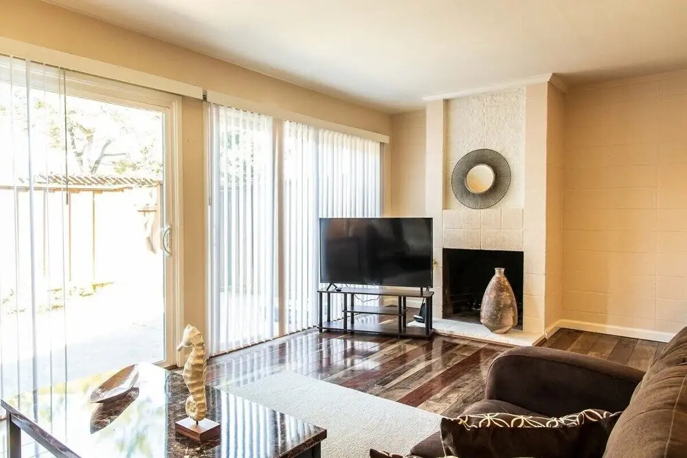 Sunny Concord Two Bed