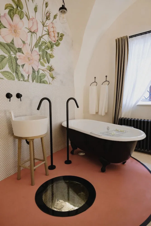 Monastery Garden Bistro & Rooms