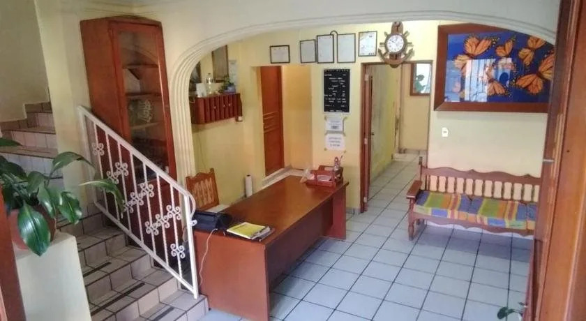 Hotel Monarca