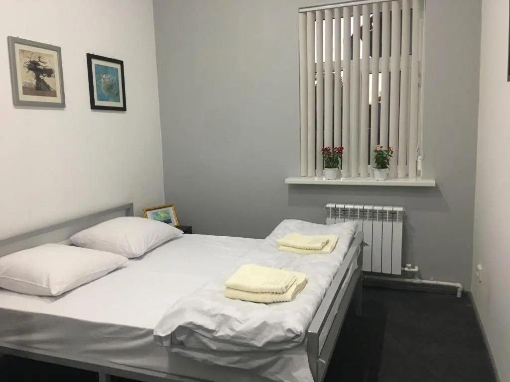 Jules Verne Hostel