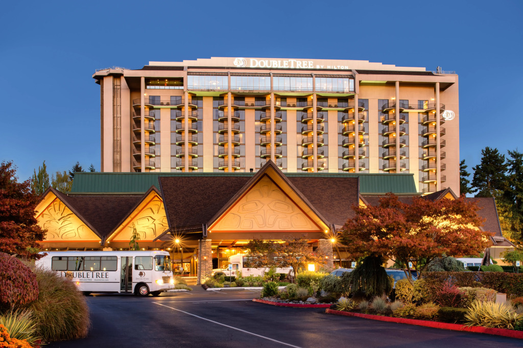 DoubleTree by Hilton Seattle Airport