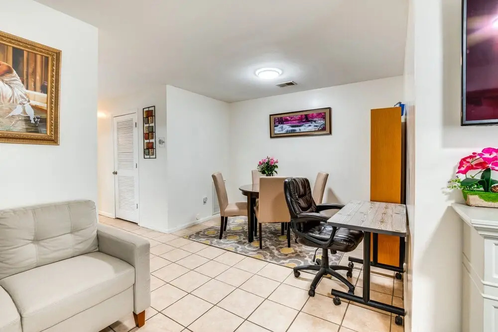 Cozy Newark Getaway 15 Mi to Manhattan