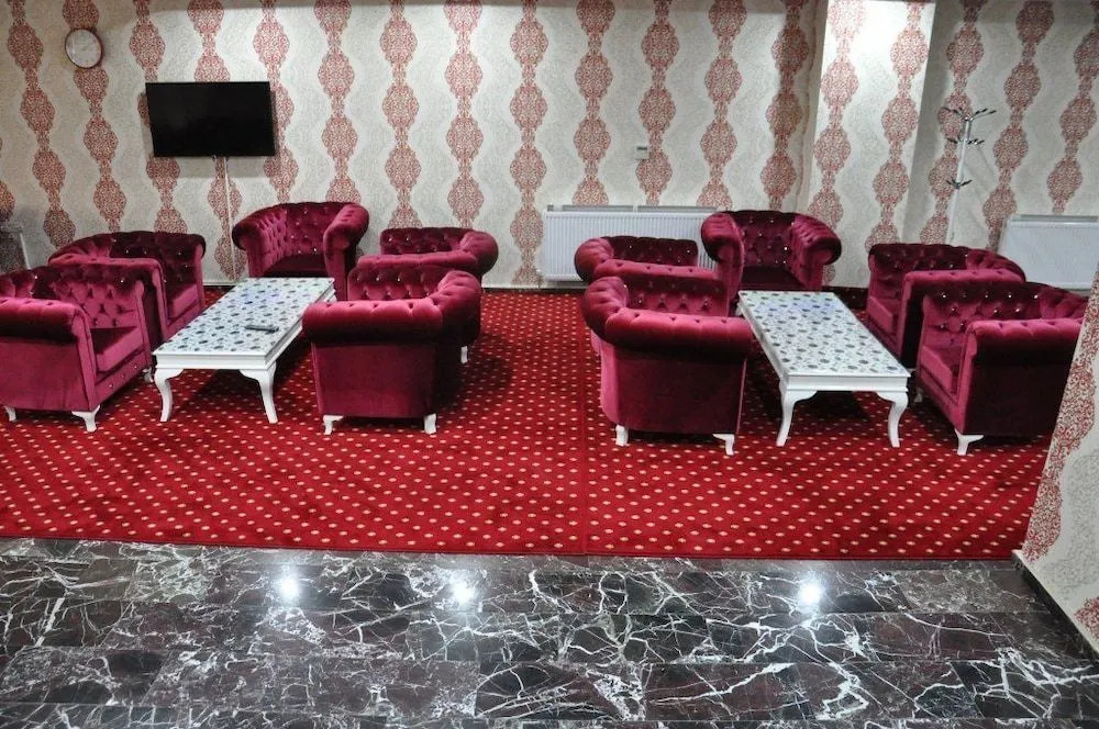 Mus Mir Hotel Saray