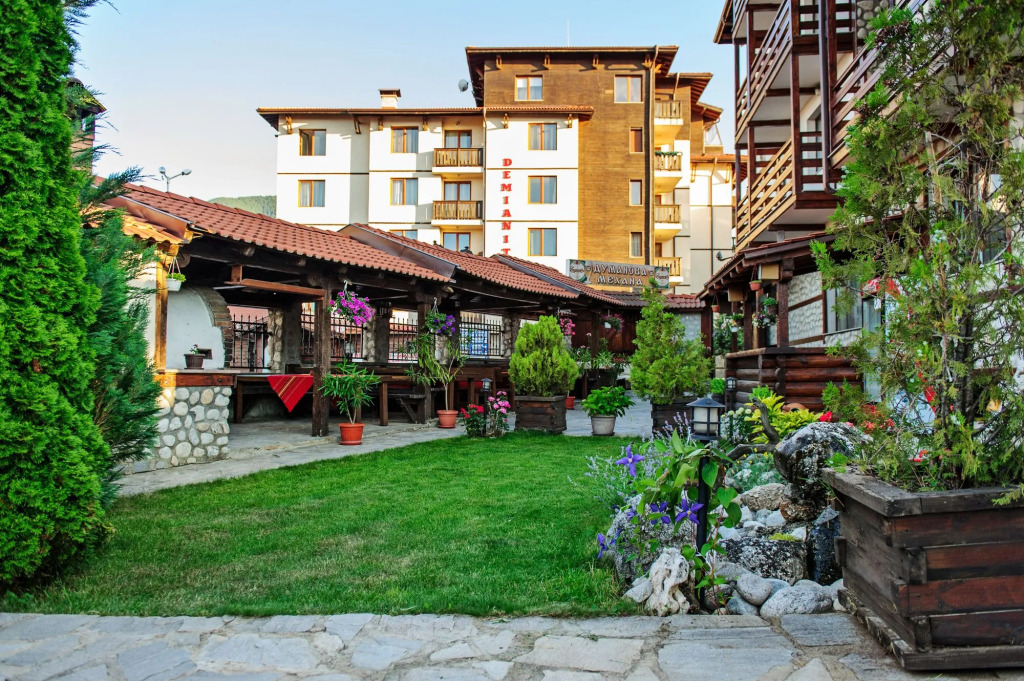Hotel Dumanov