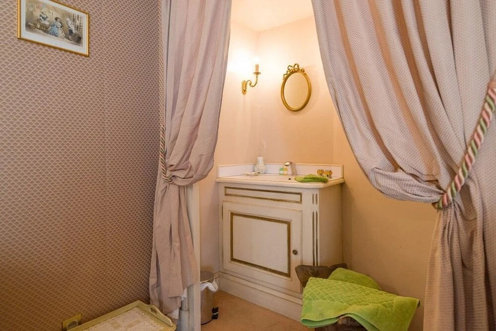 Chambres dHôtes Manoir de Montecler