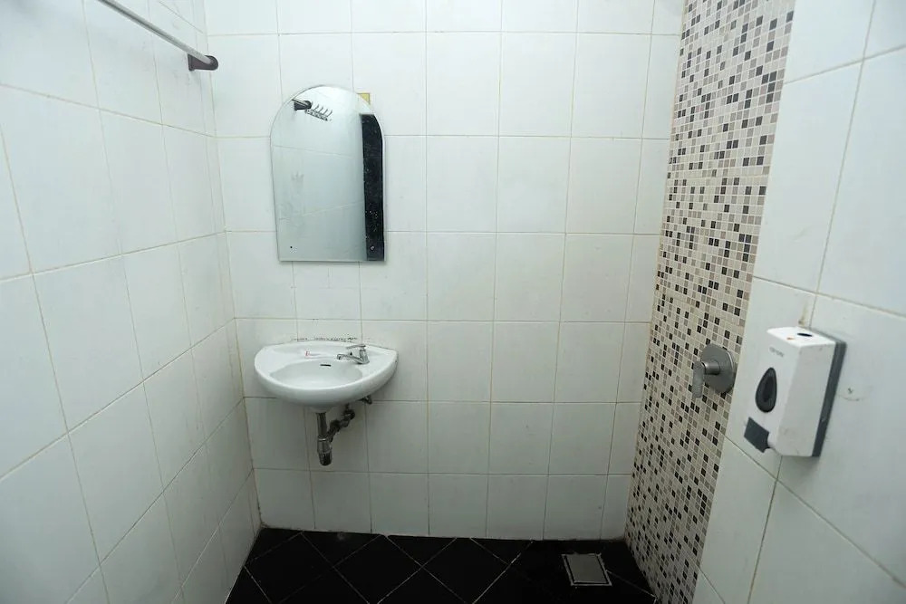 OYO 2524 Royal Borneo Guesthouse
