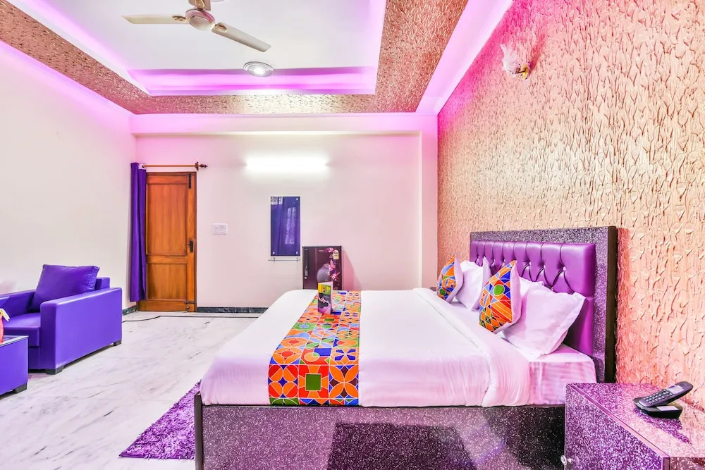 FabExpress Prakash Apartment