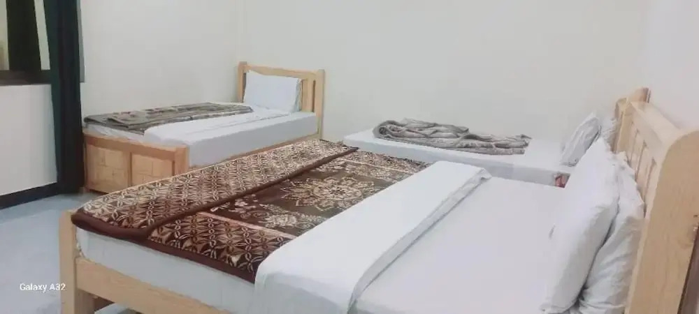 Galiyat Inn Hotel, Balakot by LMC