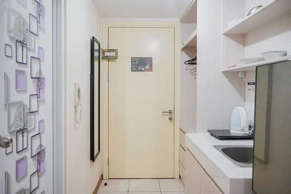 Minimalist Studio Apartment with City View at M-Town Residence