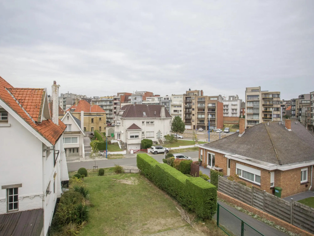 Holiday Home in Koksijde near Beach