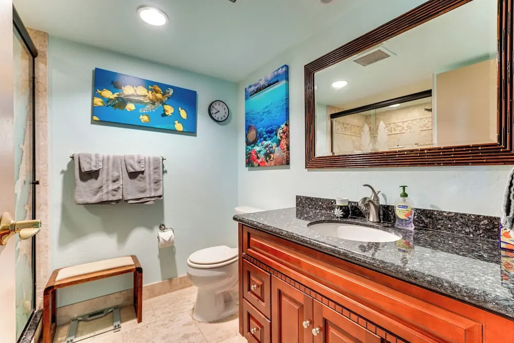 Penthouse Condo in Kona Pacific w/ Ocean Views!