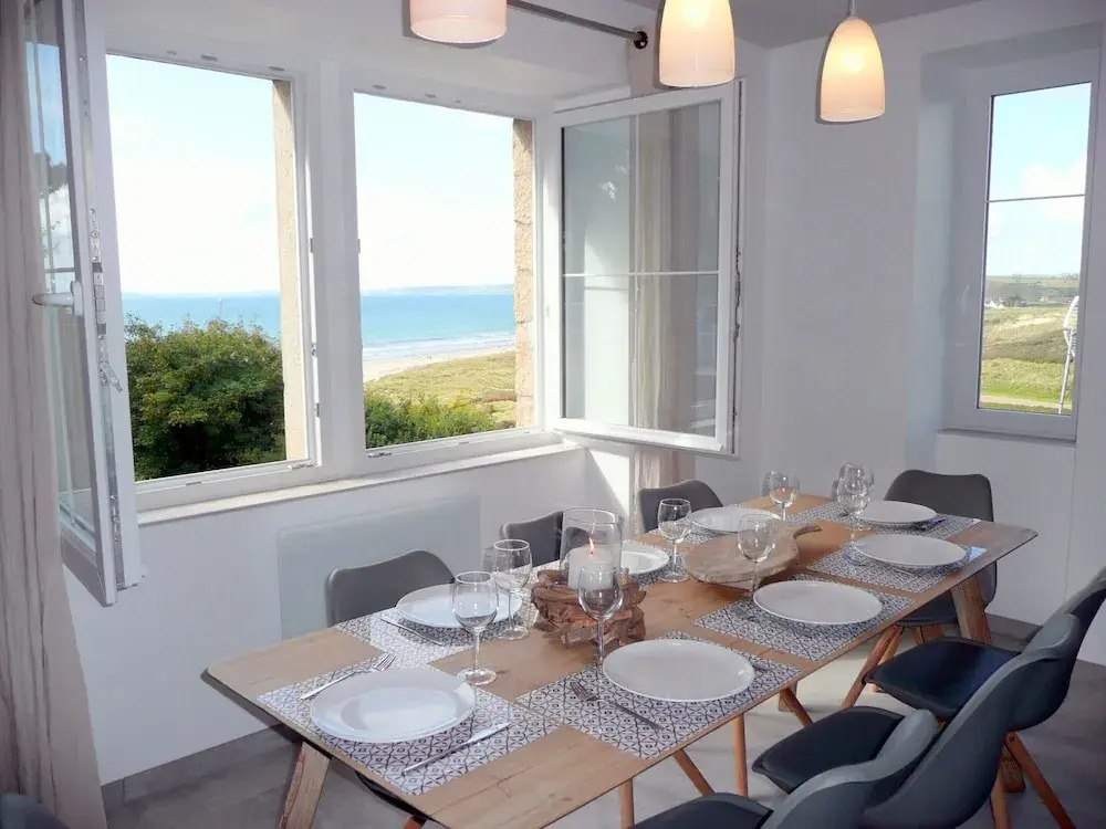 Holiday Home in Plonevez Porzay