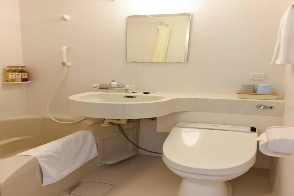 HOTEL WAN OSAKA EBISU