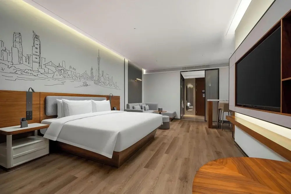 UrCove by HYATT Guangzhou Canton Tower Exhibition Center-Registration Counter for Phase 1 and Free Shuttle Bus Available during Canton Fair