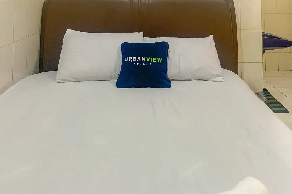 Urbanview Hotel Favorit Pamanukan Subang