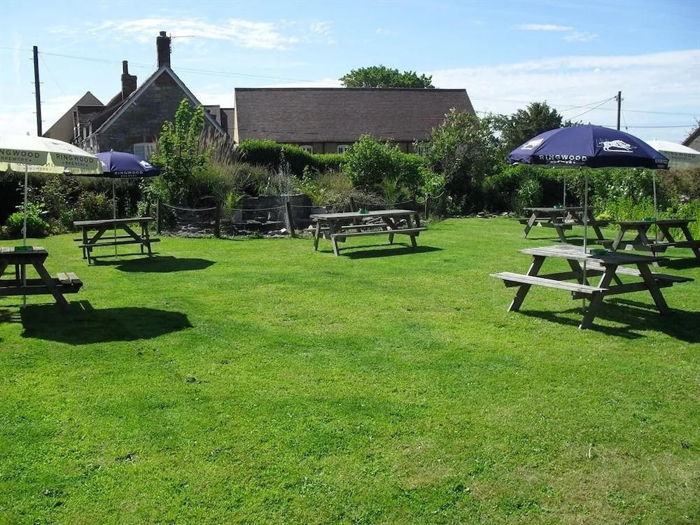 Catash Inn