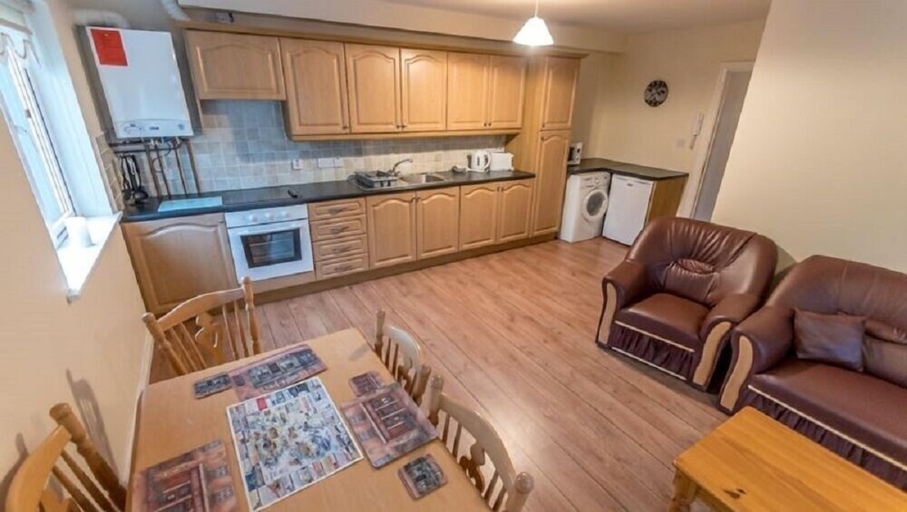 An Sean Ostan Apartments