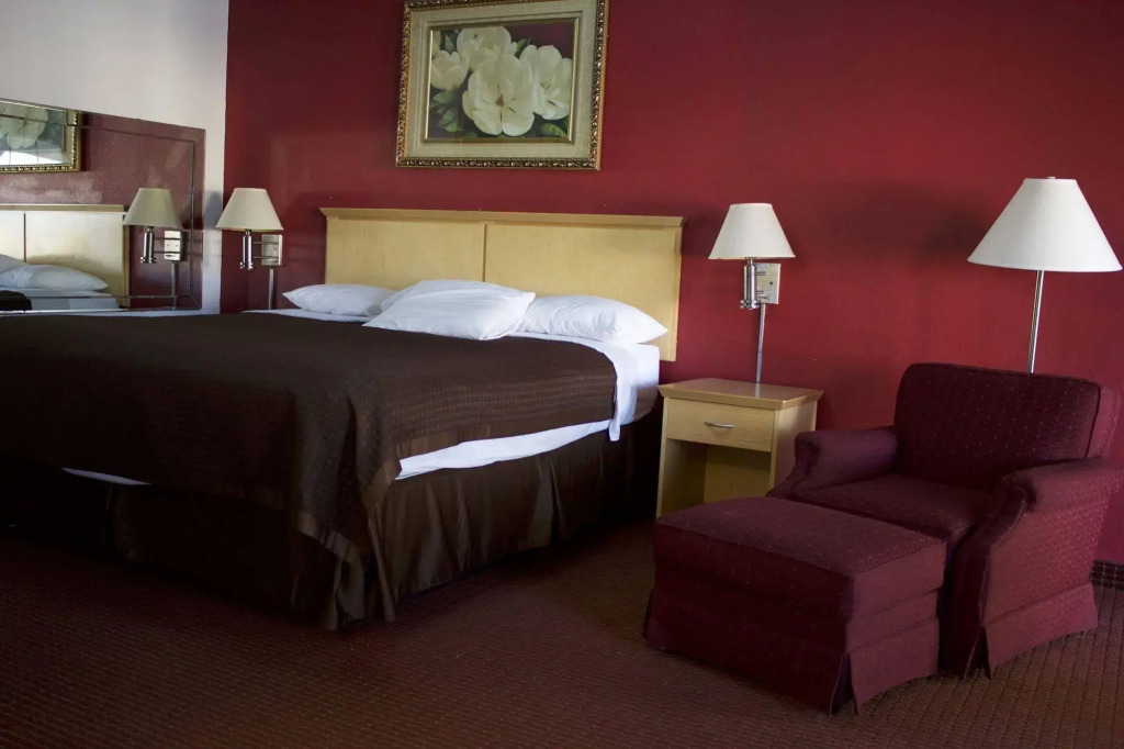 Inn of the Dove Dallas