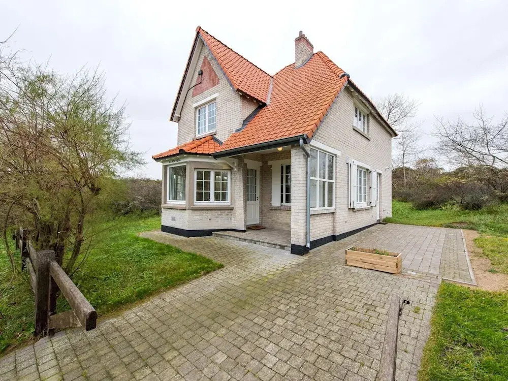 Villa in Koksijde near Hoge Blekker Dunes