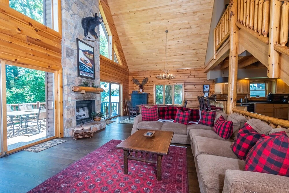 Bear Hollow Lodge