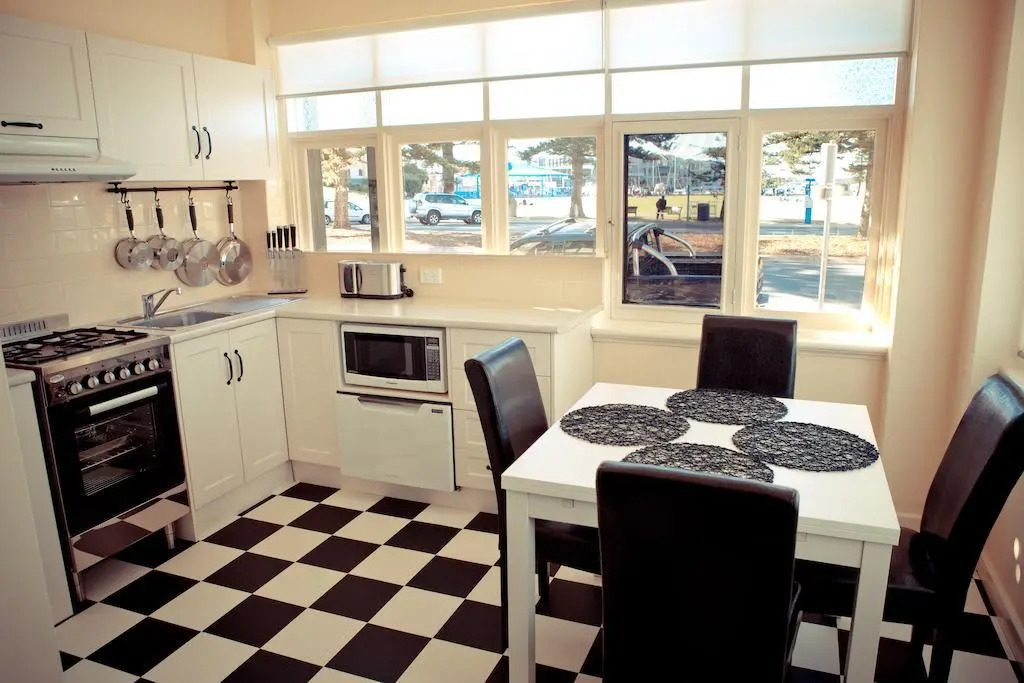 Bayview Apartments Glenelg