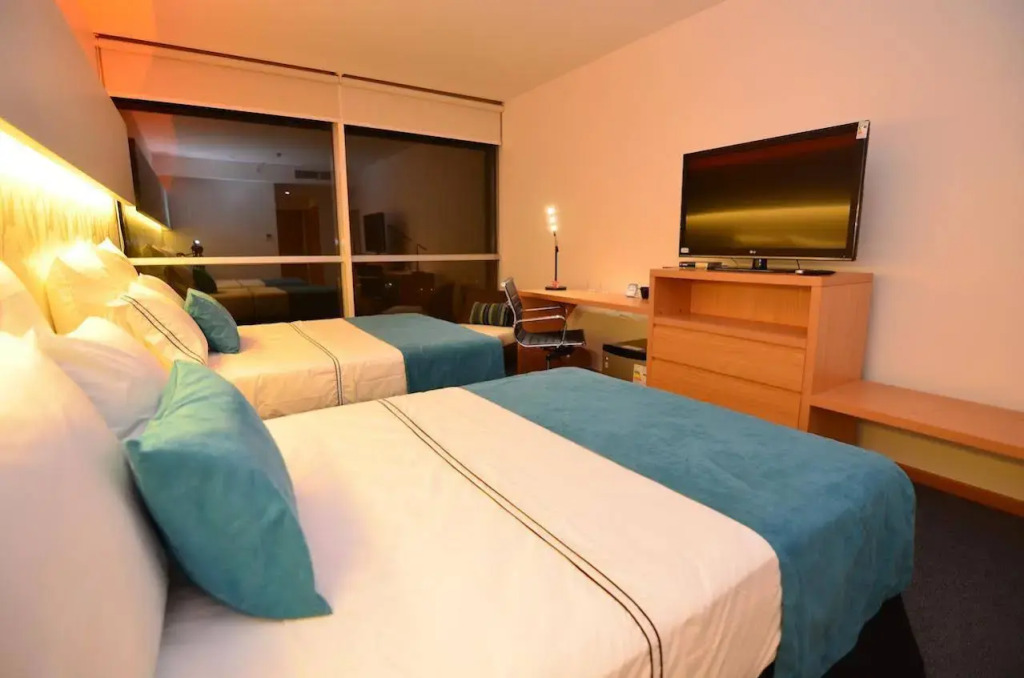 Hotel Enjoy San Antonio