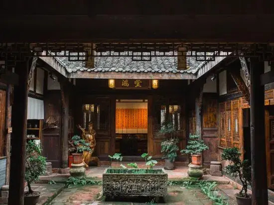 Nan Court Homestay