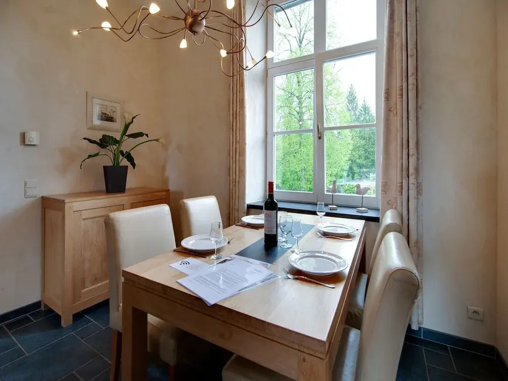 Cozy Apartment in a 16th Century Castle
