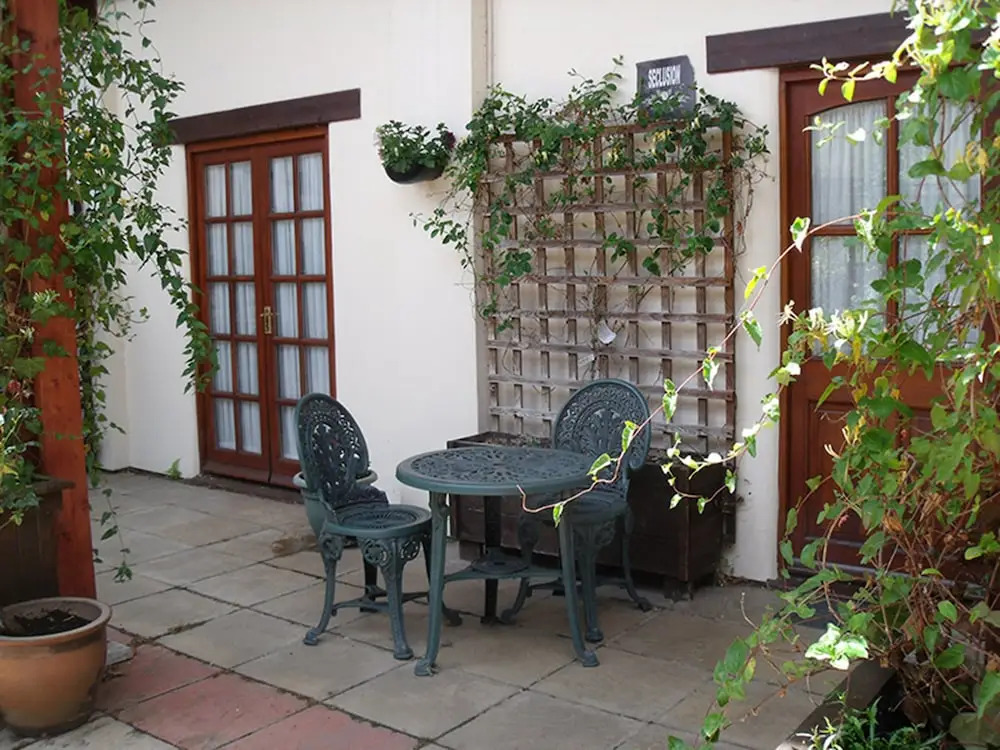Seclusion Cottage