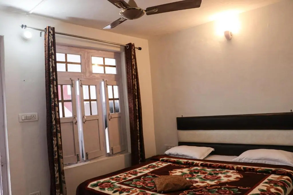 Snow View Homestay Khajjiar