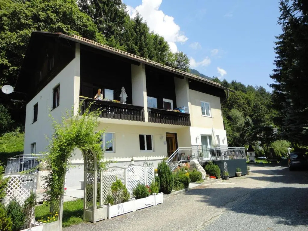 Ferienhaus Burgblick