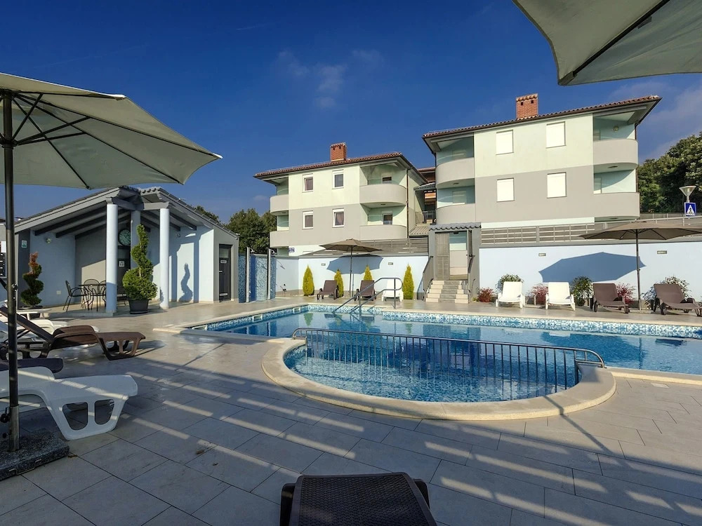 Splendid Apartment in Vodnjan With Swimming Pool