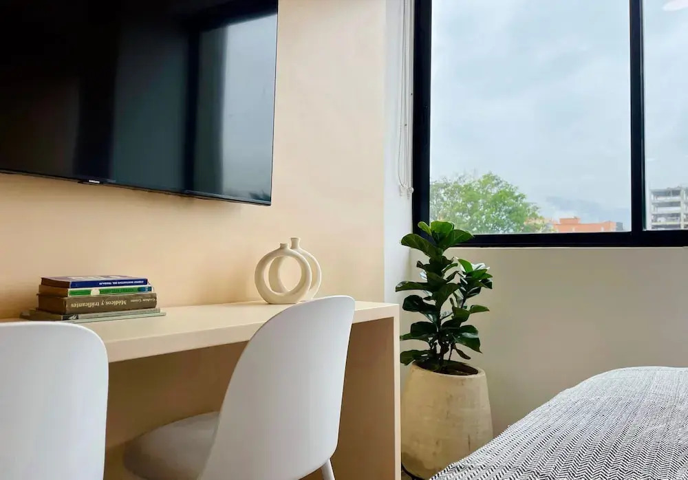 w Radiant Loft w Modern Deco in Laureles