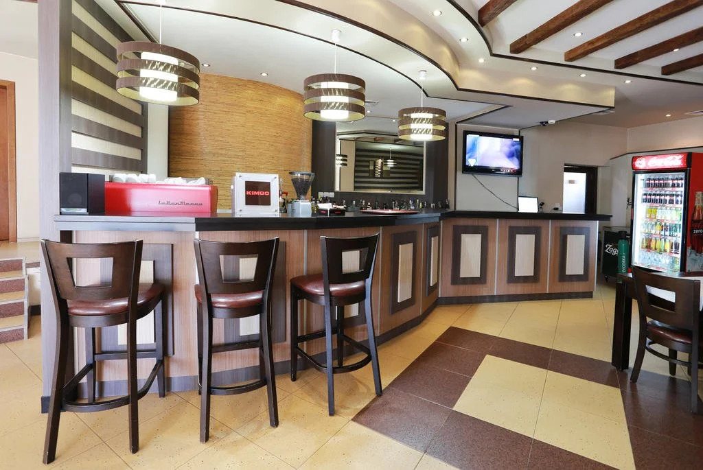 Acropolis Hotel