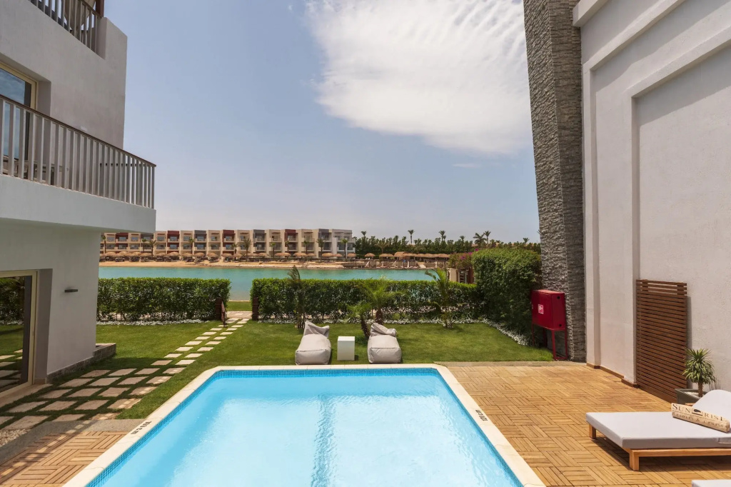 Sunrise Crystal Bay Resort -Grand Select