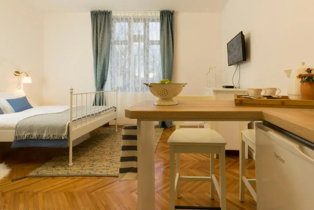Villa Lenka