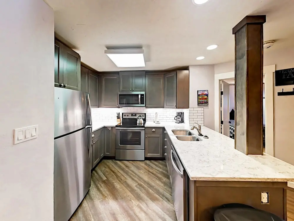 2800 Village Drive Condo Unit 1101 3 Bedrooms 3 Bathrooms Condo
