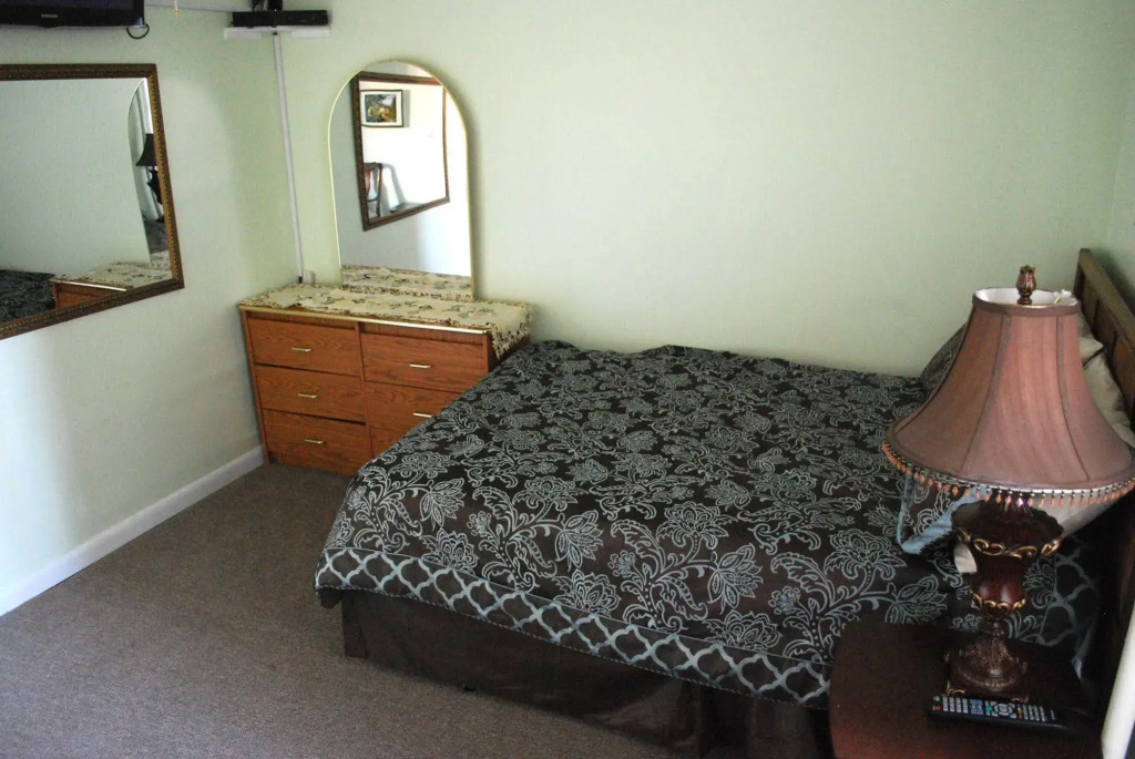 Delz Bed & Breakfast