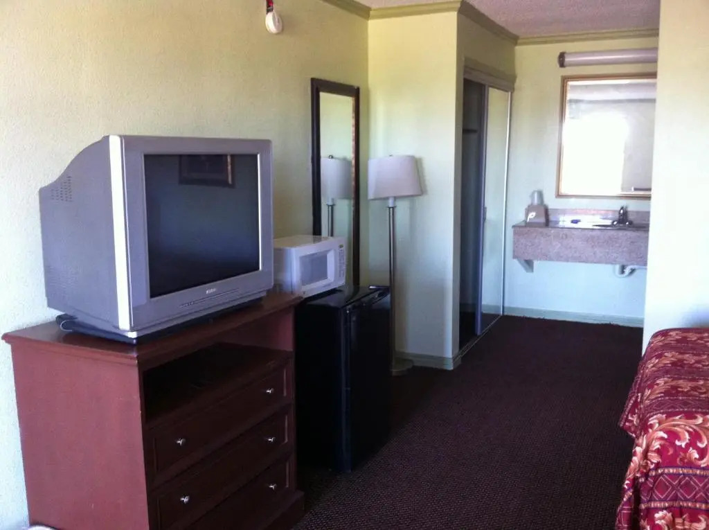 Victorian Inn Midland