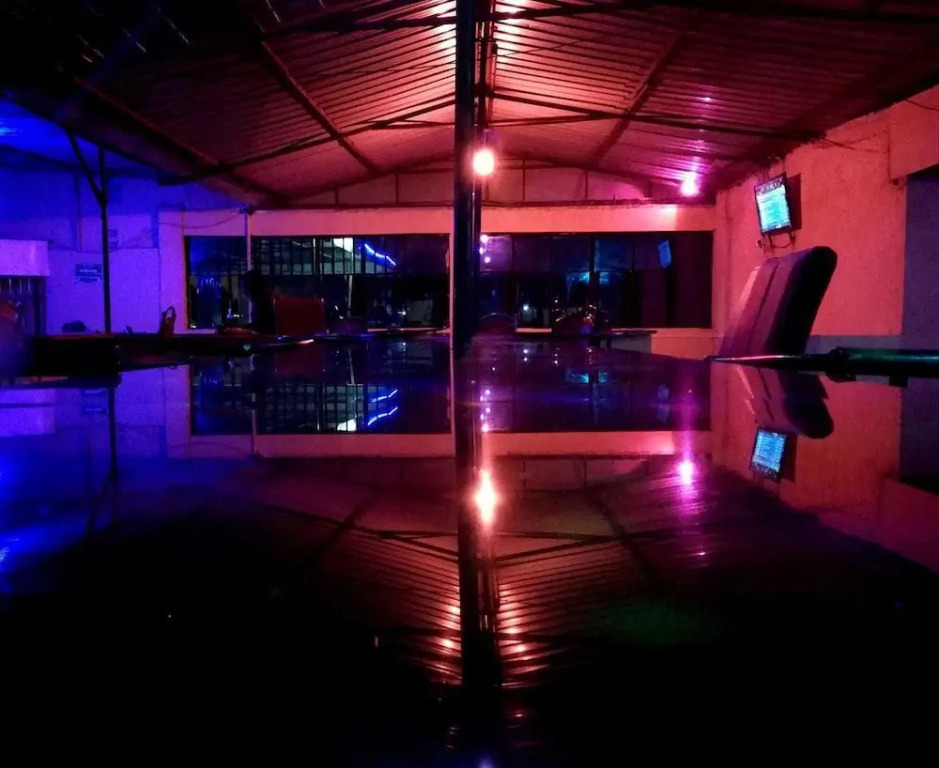 Sanet Hotel
