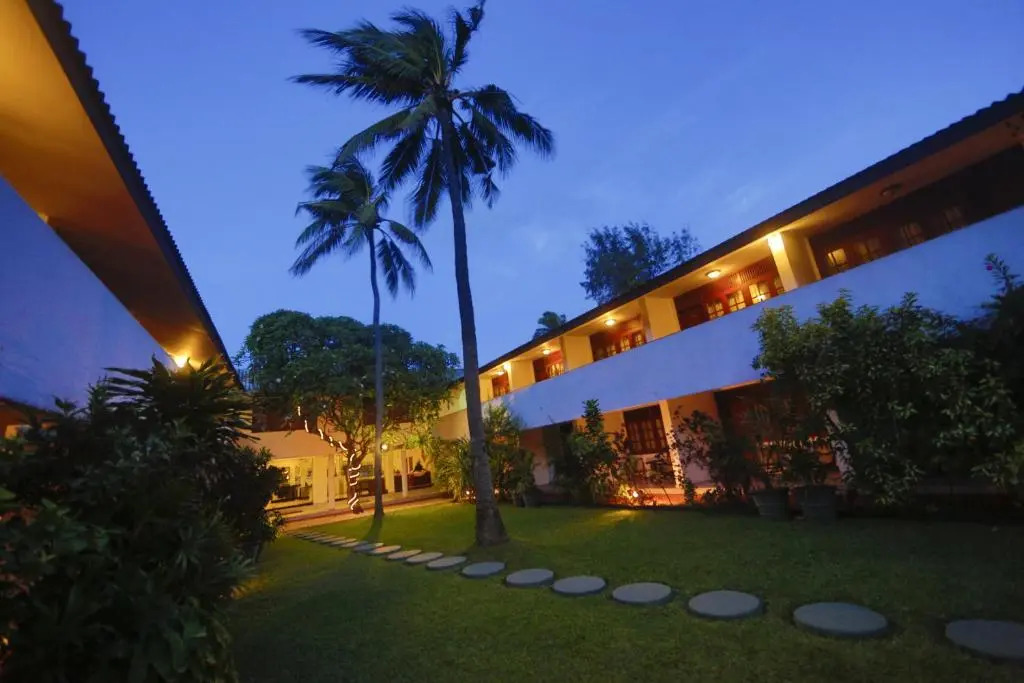 Catamaran Beach Hotel