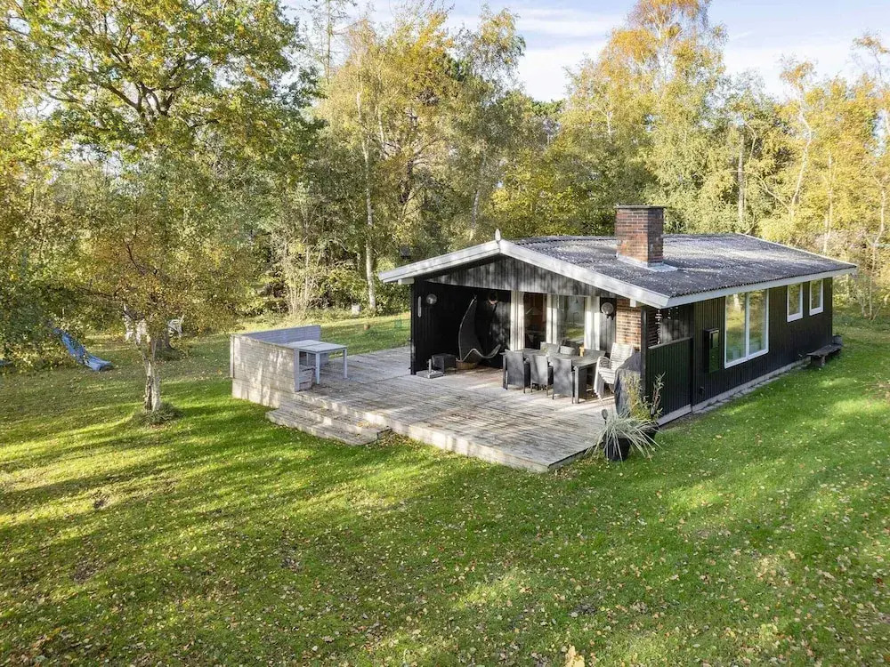 5 Star Holiday Home in Humble