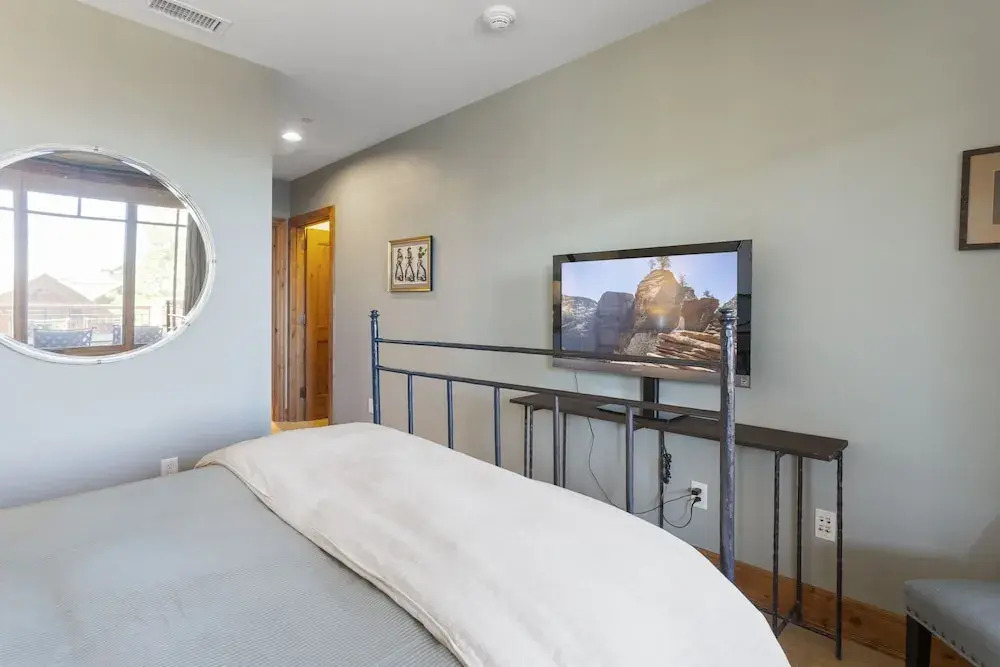 Shooting Star Lodge at Deer Valley Resort - Three Bedroom Residence #101 3 Condo